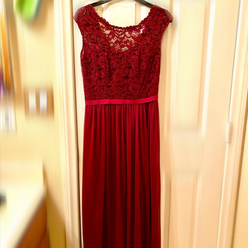 Size 2 David Bridal Burgundy Floor Length Bridesmaid Dress